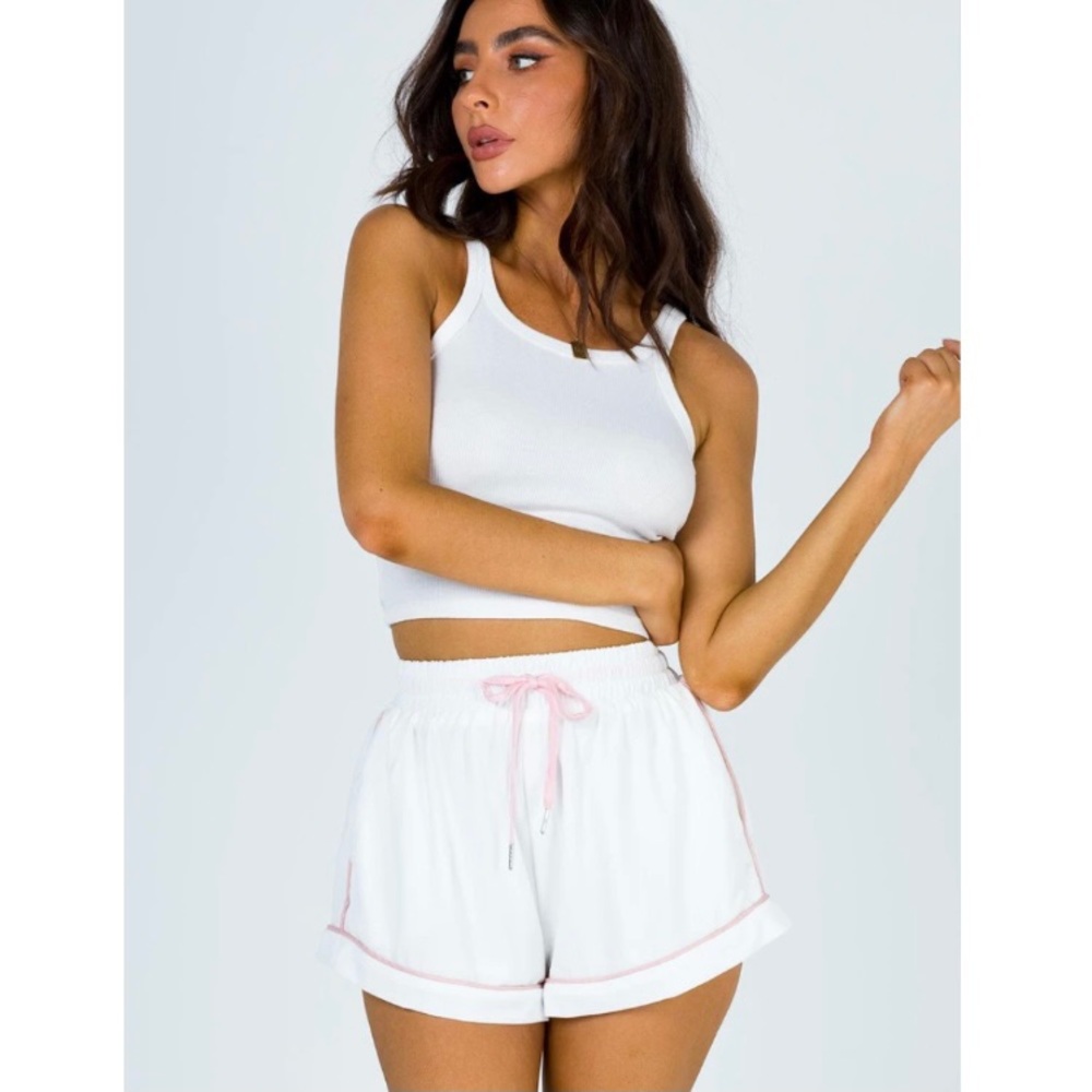 Princess Polly Imarni Shorts, NWT, Size 4